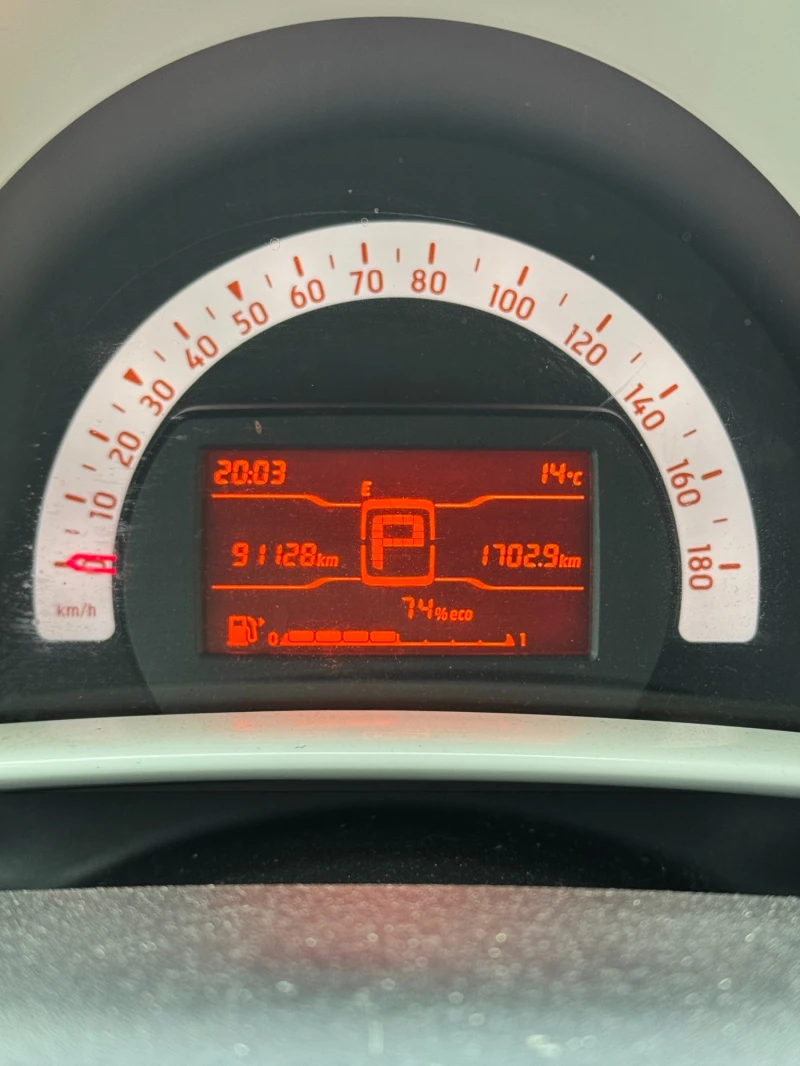 Smart Forfour, снимка 11 - Автомобили и джипове - 52395441