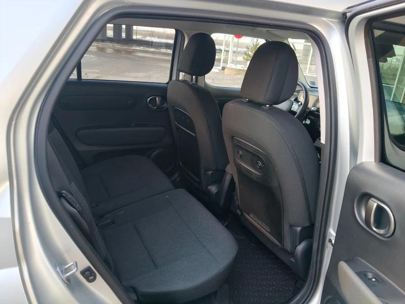 Hyundai Inster 49kwh Premium, снимка 16 - Автомобили и джипове - 53357241