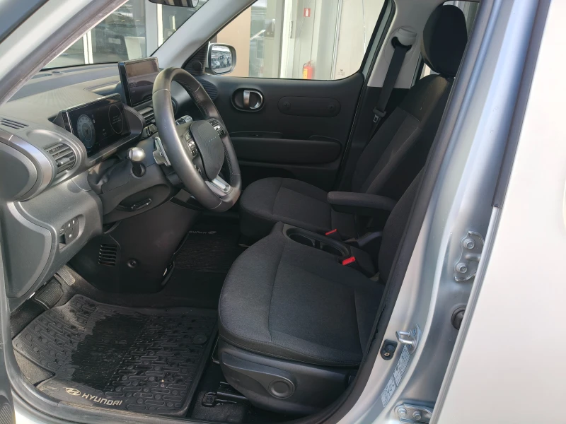 Hyundai Inster 49kwh Premium, снимка 11 - Автомобили и джипове - 53357241