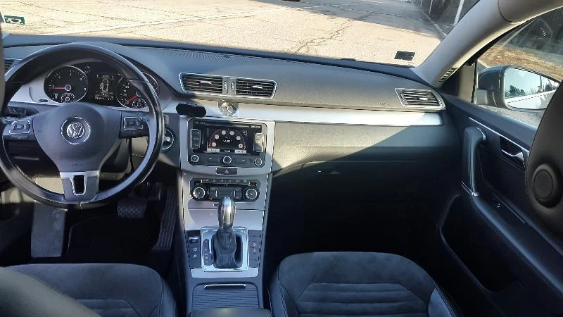 VW Passat, снимка 14 - Автомобили и джипове - 47584215