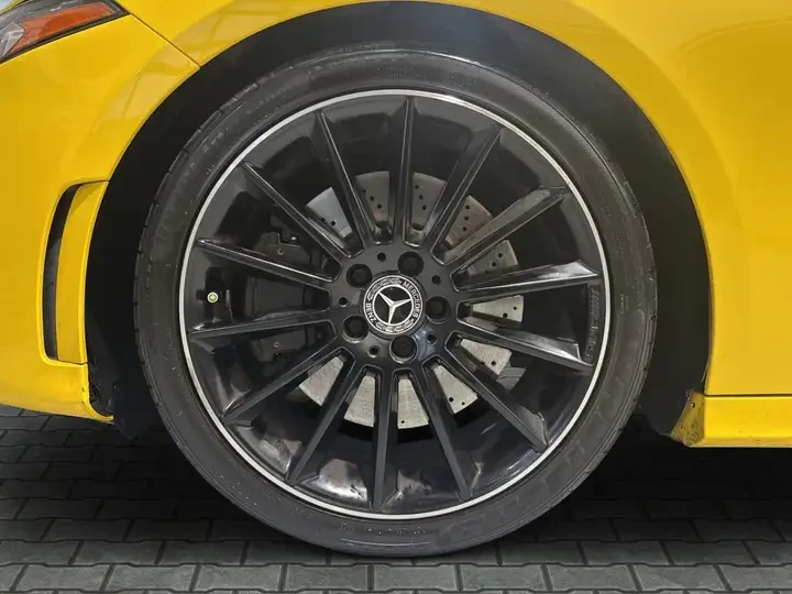 Mercedes-Benz A 250 * 4 MATIC* * AMG-PACK* * АвтоКредит* (ЦЕНА ДО БГ) - изображение 6