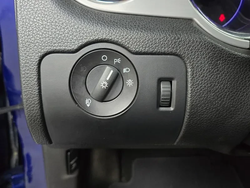 Ford Mustang 3.7i, снимка 15 - Автомобили и джипове - 53902626