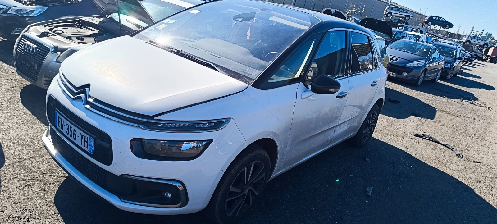 Citroen C4 Picasso 1.6 BLU HDI, снимка 1