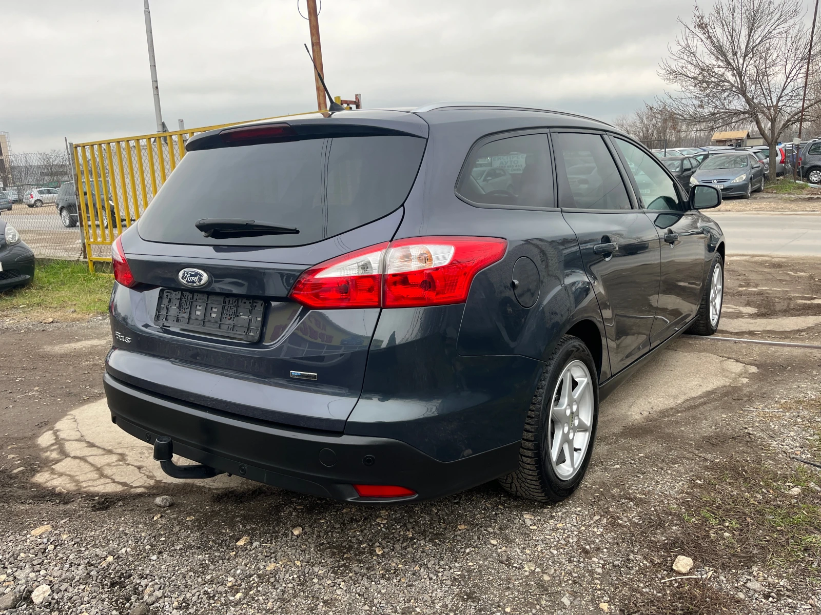 Ford Focus 1.0 БЕНЗИН - изображение 4