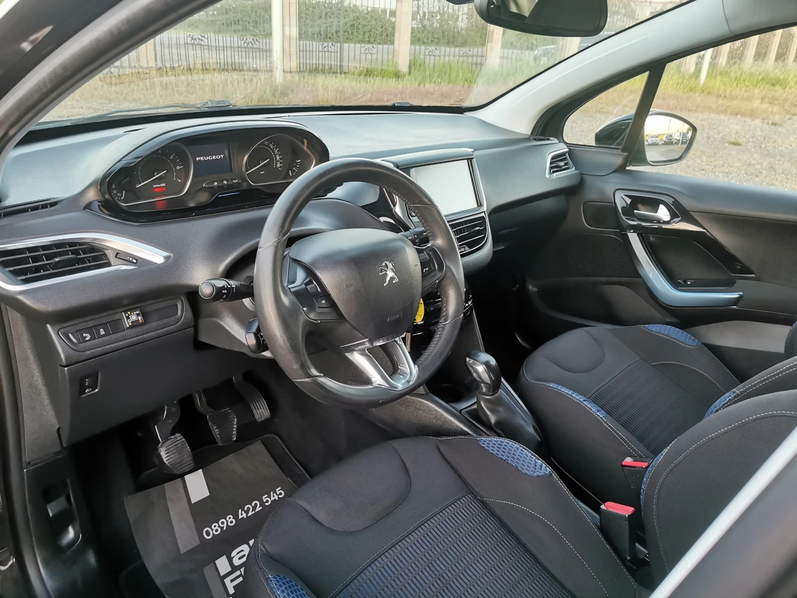 Peugeot 208 1, 4i -GPL - изображение 8