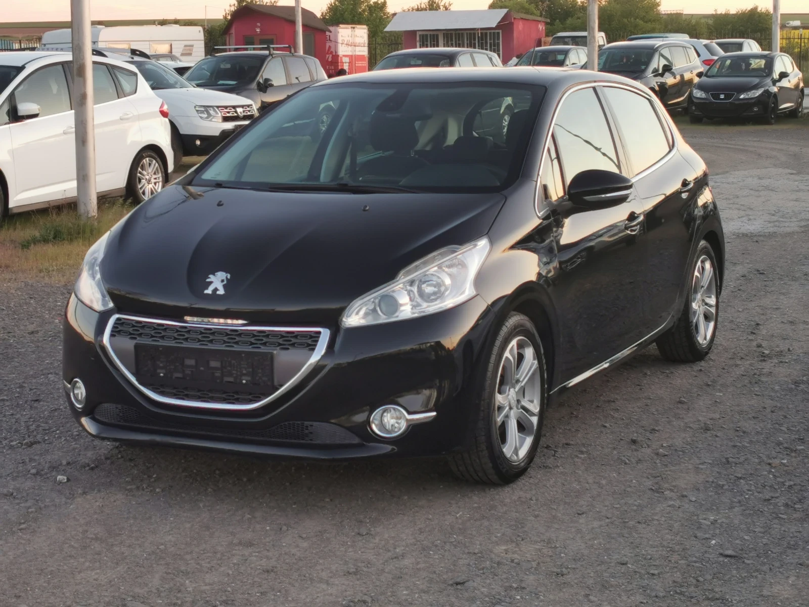 Peugeot 208 1, 4i -GPL - изображение 2