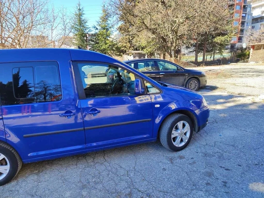 VW Caddy  - изображение 8