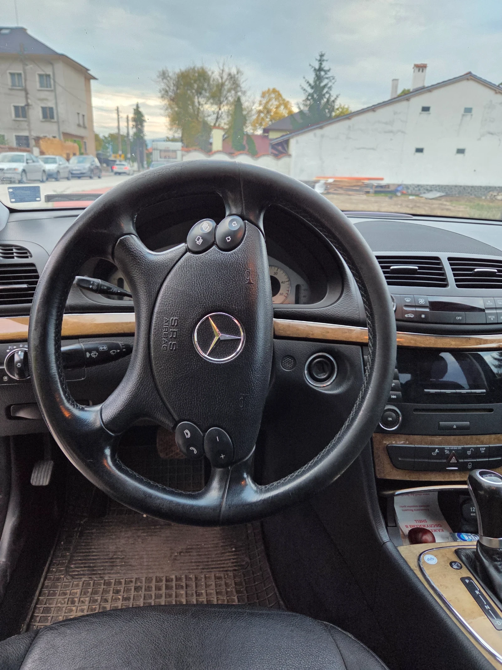 Mercedes-Benz E 220 | Mobile.bg — изображение 7