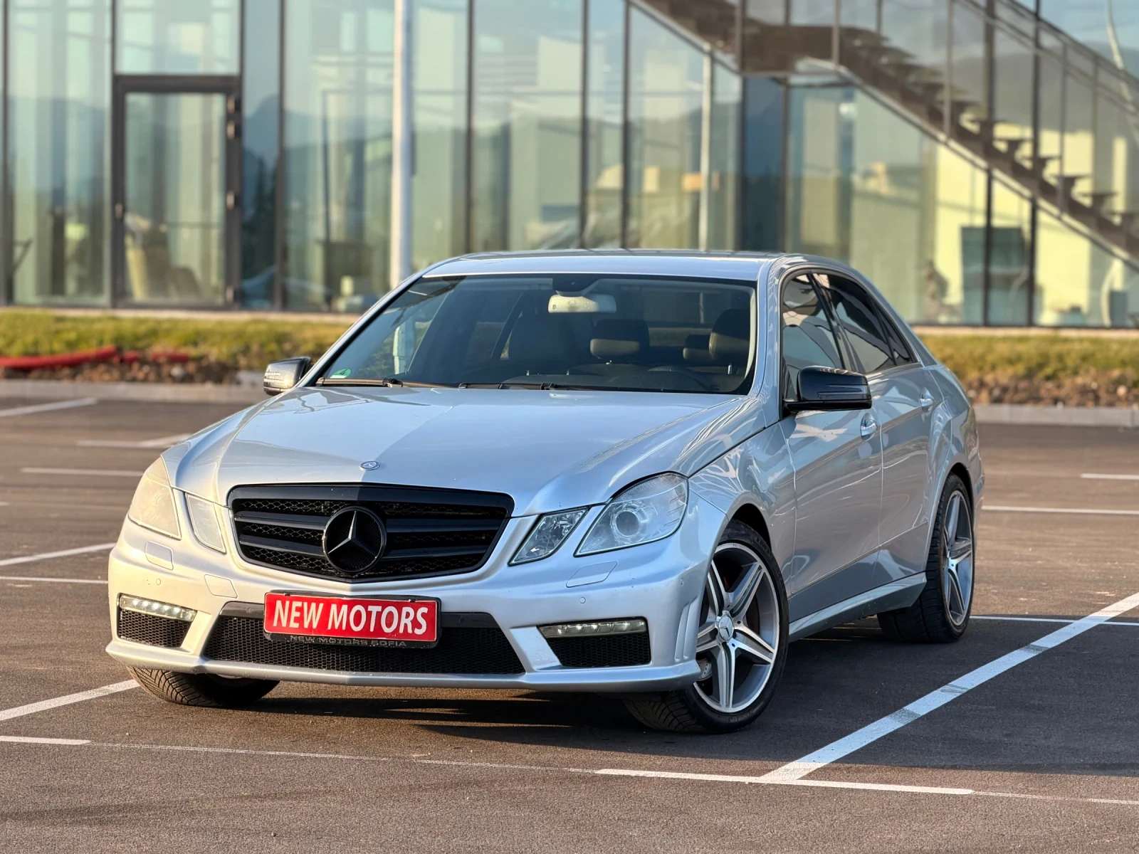 Mercedes-Benz E 250 CDI-AMG-Sport-������ ���� ���������  | Mobile.bg � ����������� 1