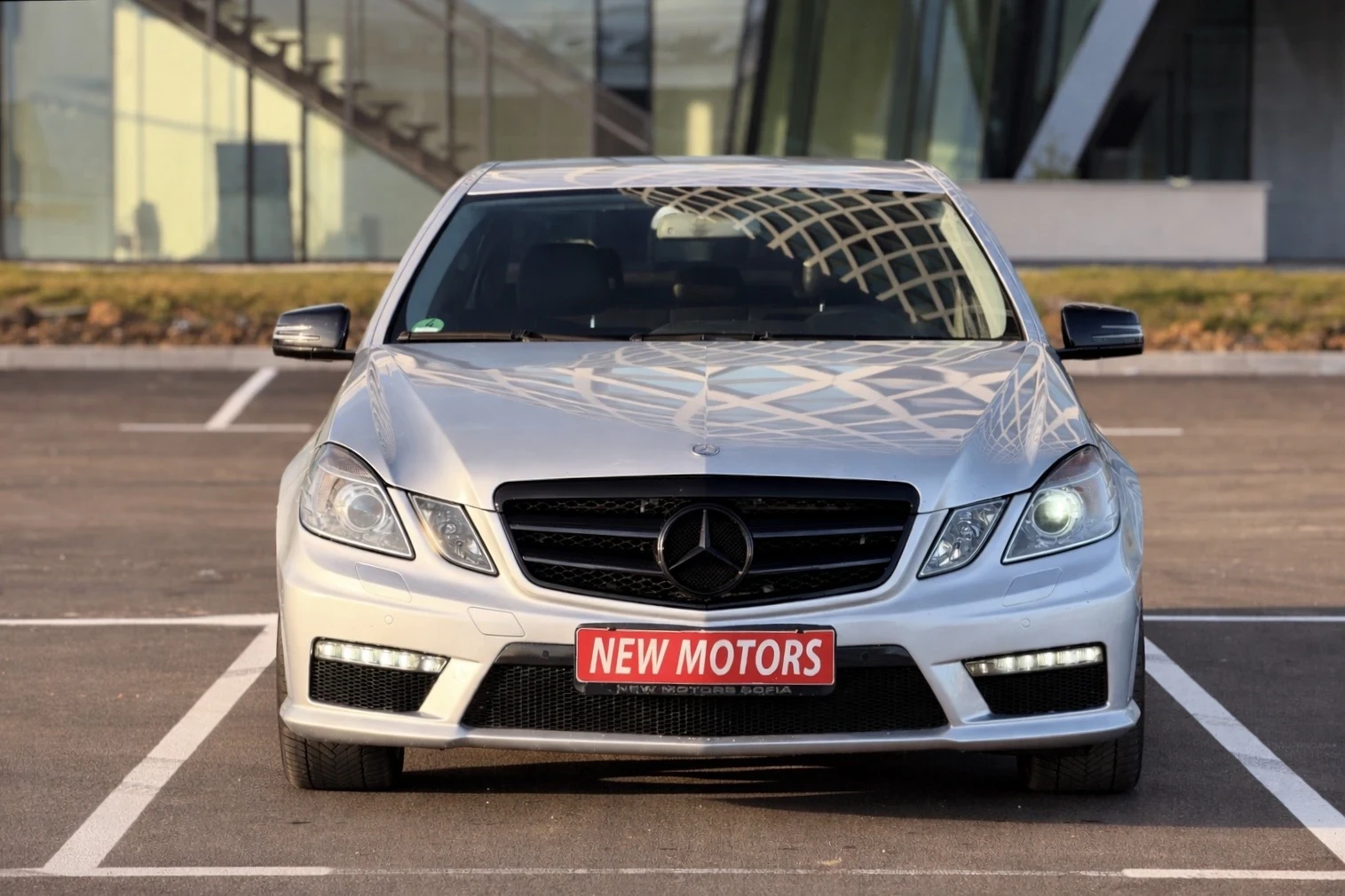 Mercedes-Benz E 250 CDI-AMG-Sport-Лизинг през Уникредит  - изображение 2