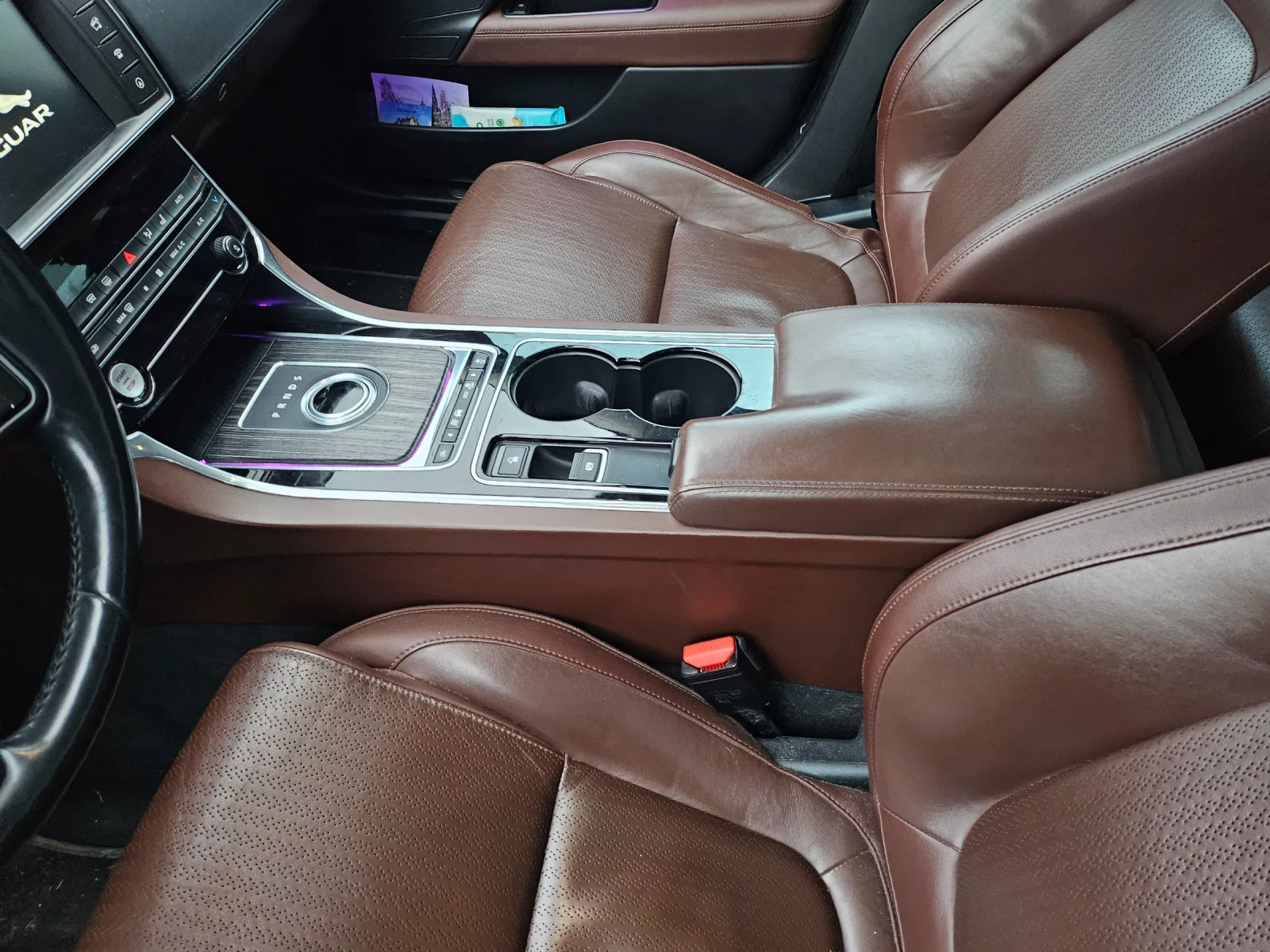 Jaguar XE  - изображение 5