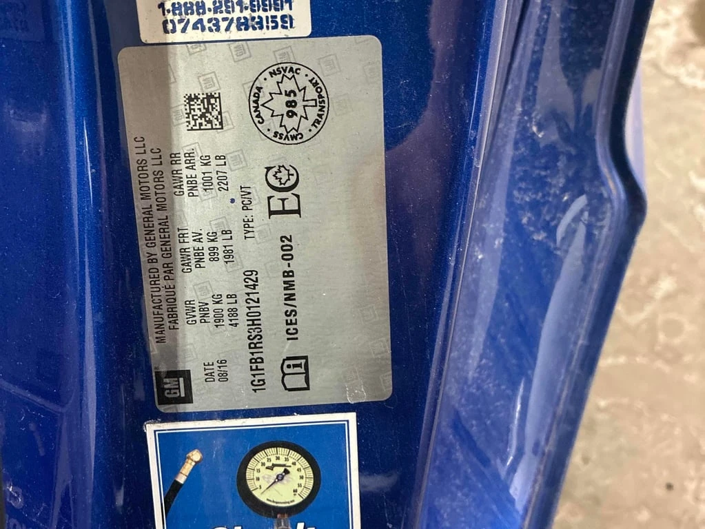 Chevrolet Camaro * 1LT * CARFAX *  - изображение 10