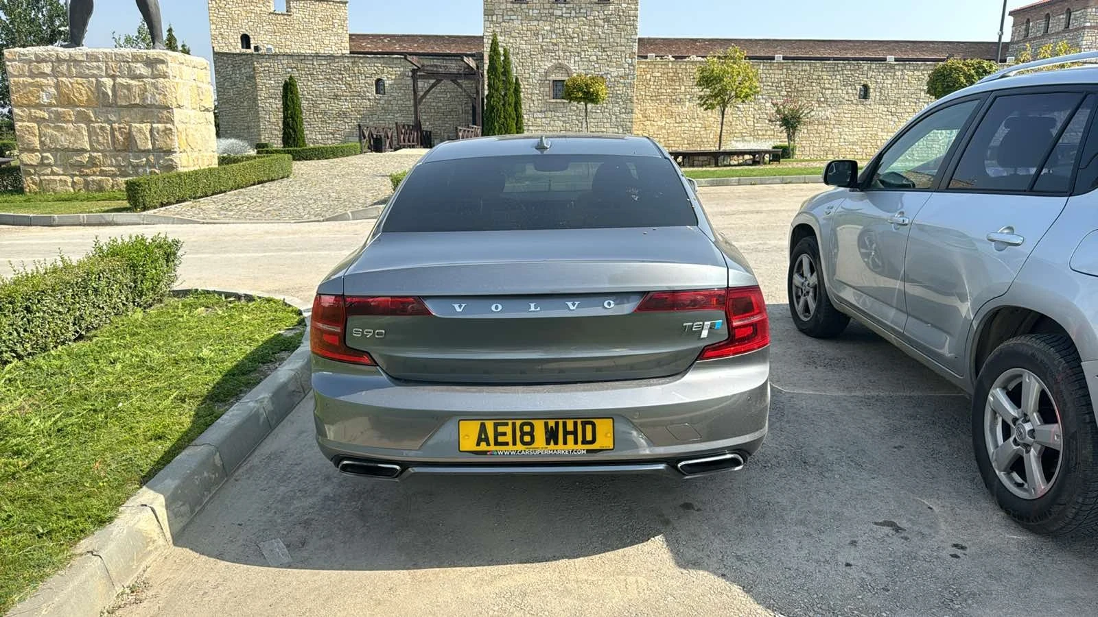 Volvo S90 R-Design T8 Plug-in Hybrid Polestar Engineered  - изображение 4