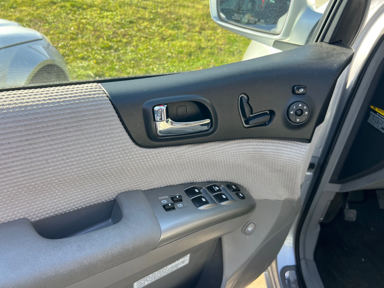 Kia Carnival Германия перфект, снимка 5 - Автомобили и джипове - 53833580