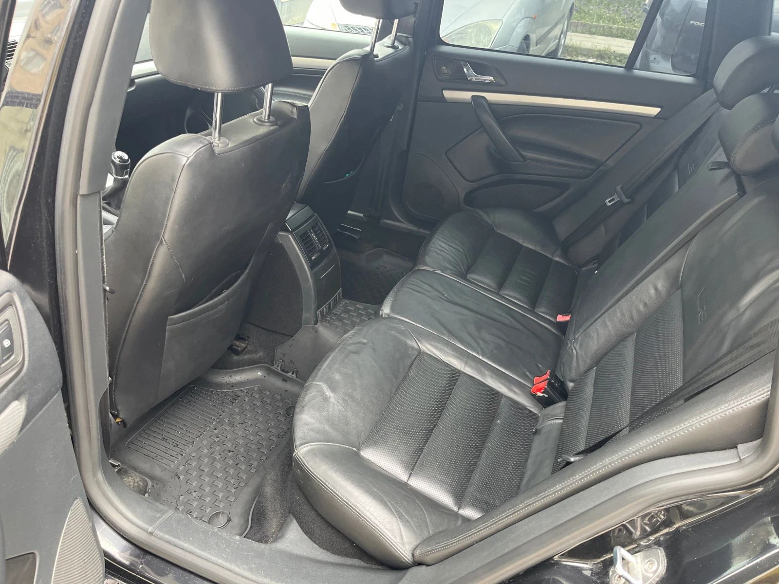 Skoda Octavia, снимка 11 - Автомобили и джипове - 54056250