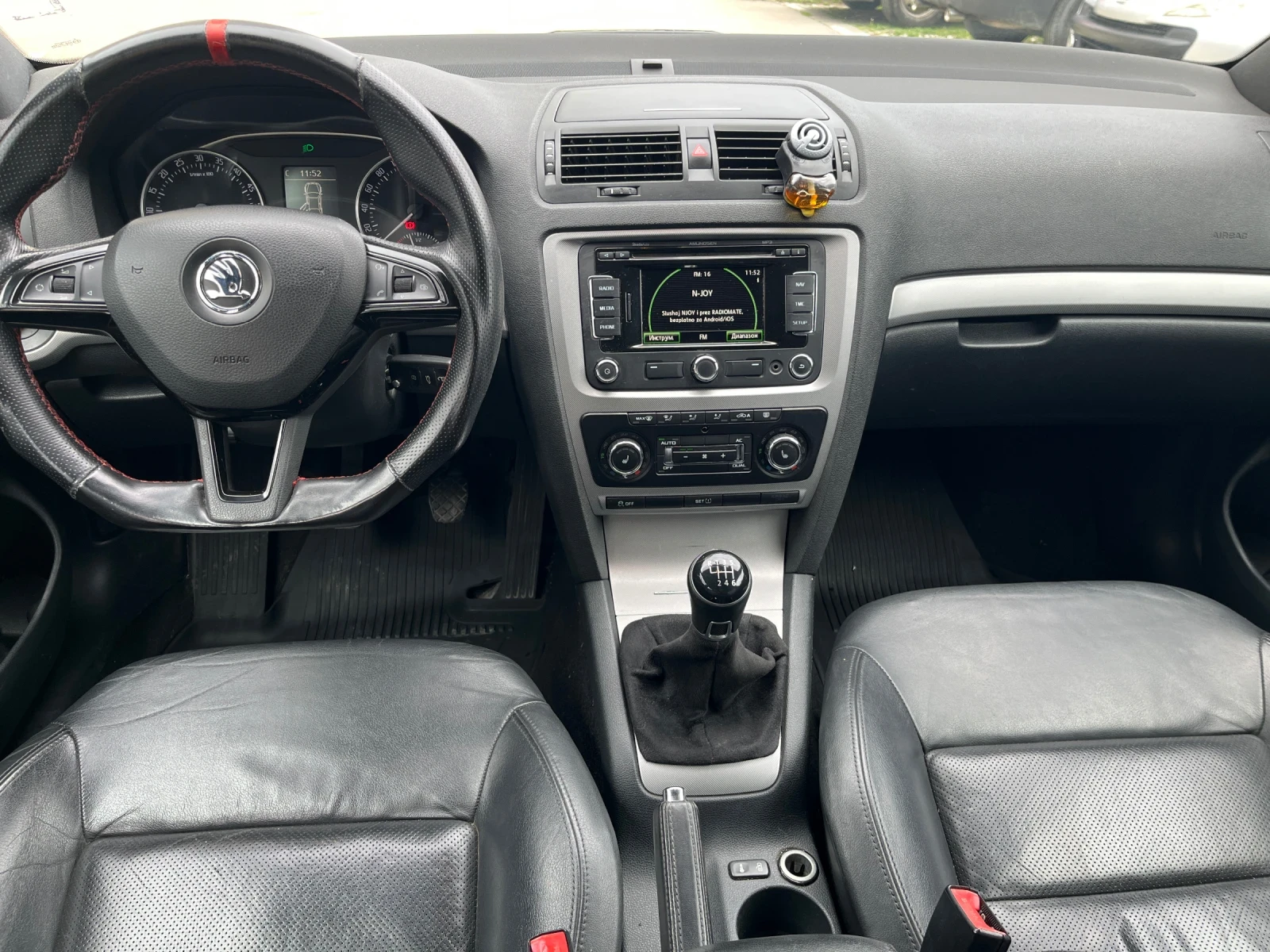 Skoda Octavia, снимка 10 - Автомобили и джипове - 54056250