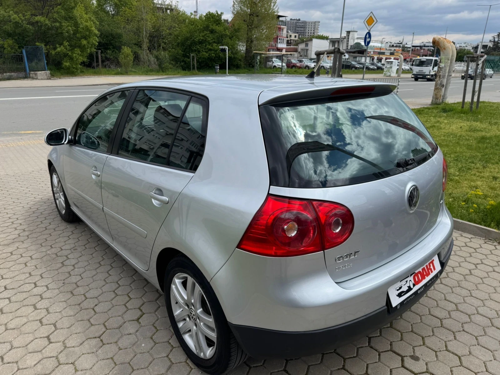 VW Golf 1.6i/ГАЗ, снимка 6 - Автомобили и джипове - 54394723