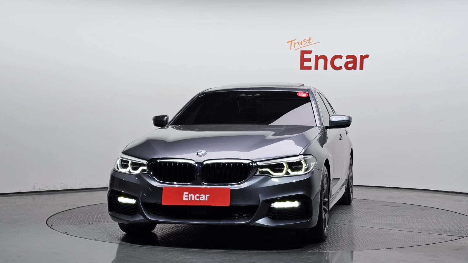 BMW 530 i xDrive M Sport Plus | HUD | 360 Camera | Distron | Mobile.bg � ����������� 3