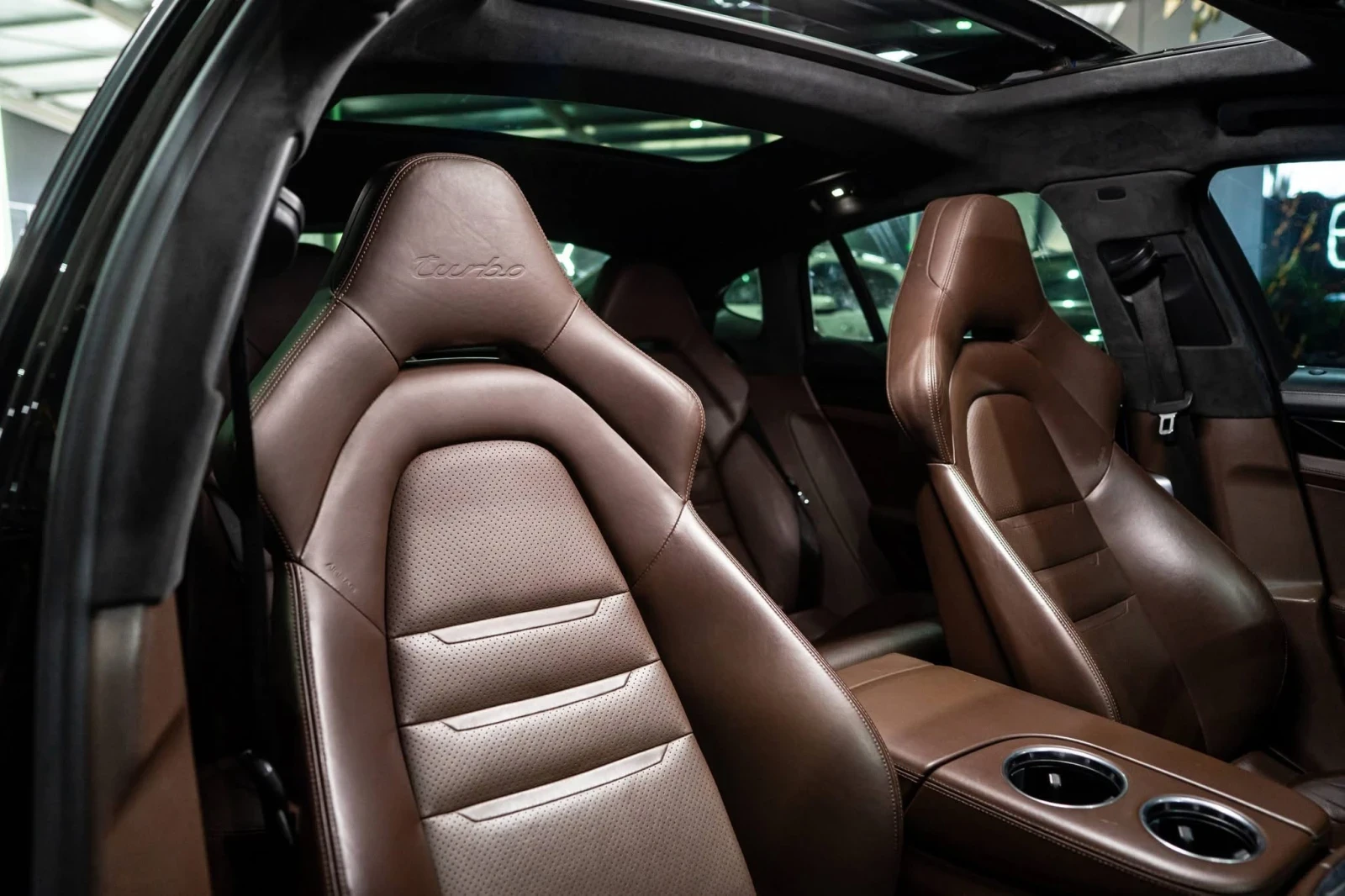 Porsche Panamera TURBO SPORT LED DESIGNO ПАНО BOSE ЛИЗИНГ 100%, снимка 14 - Автомобили и джипове - 55162369