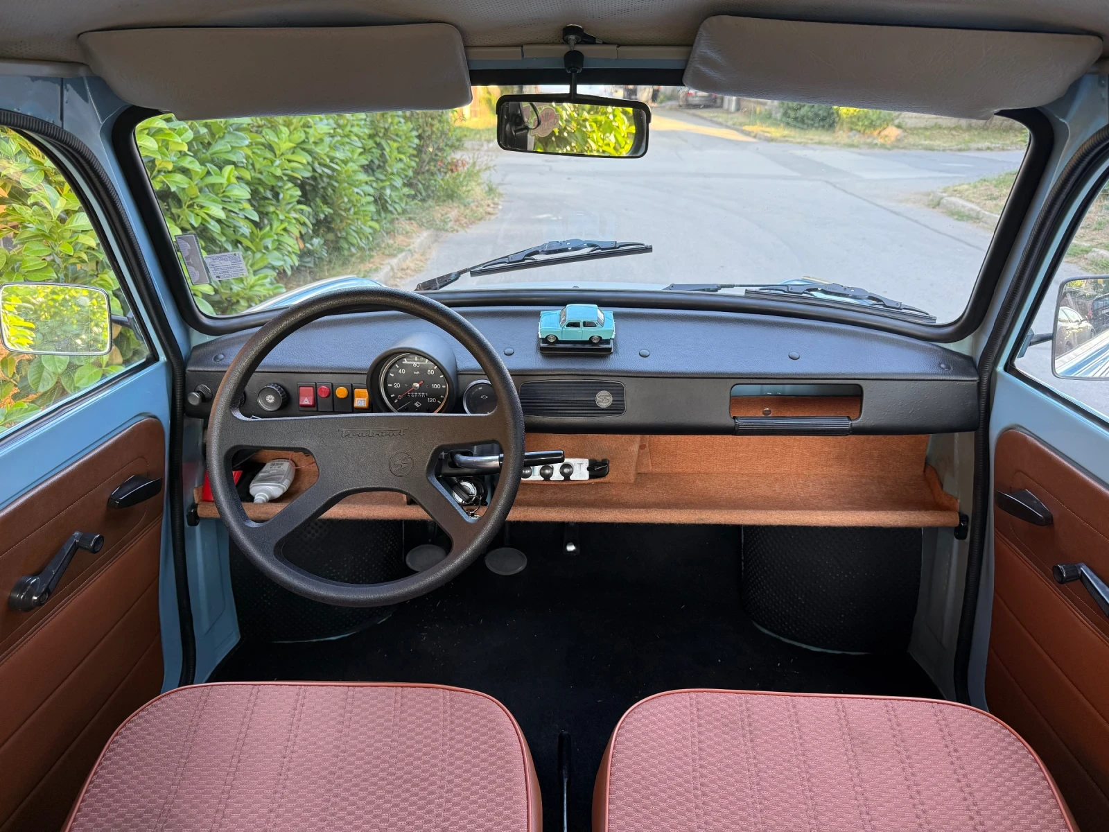 Trabant 601 S 18 000 km . � ���������� ��� . | Mobile.bg � ����������� 10
