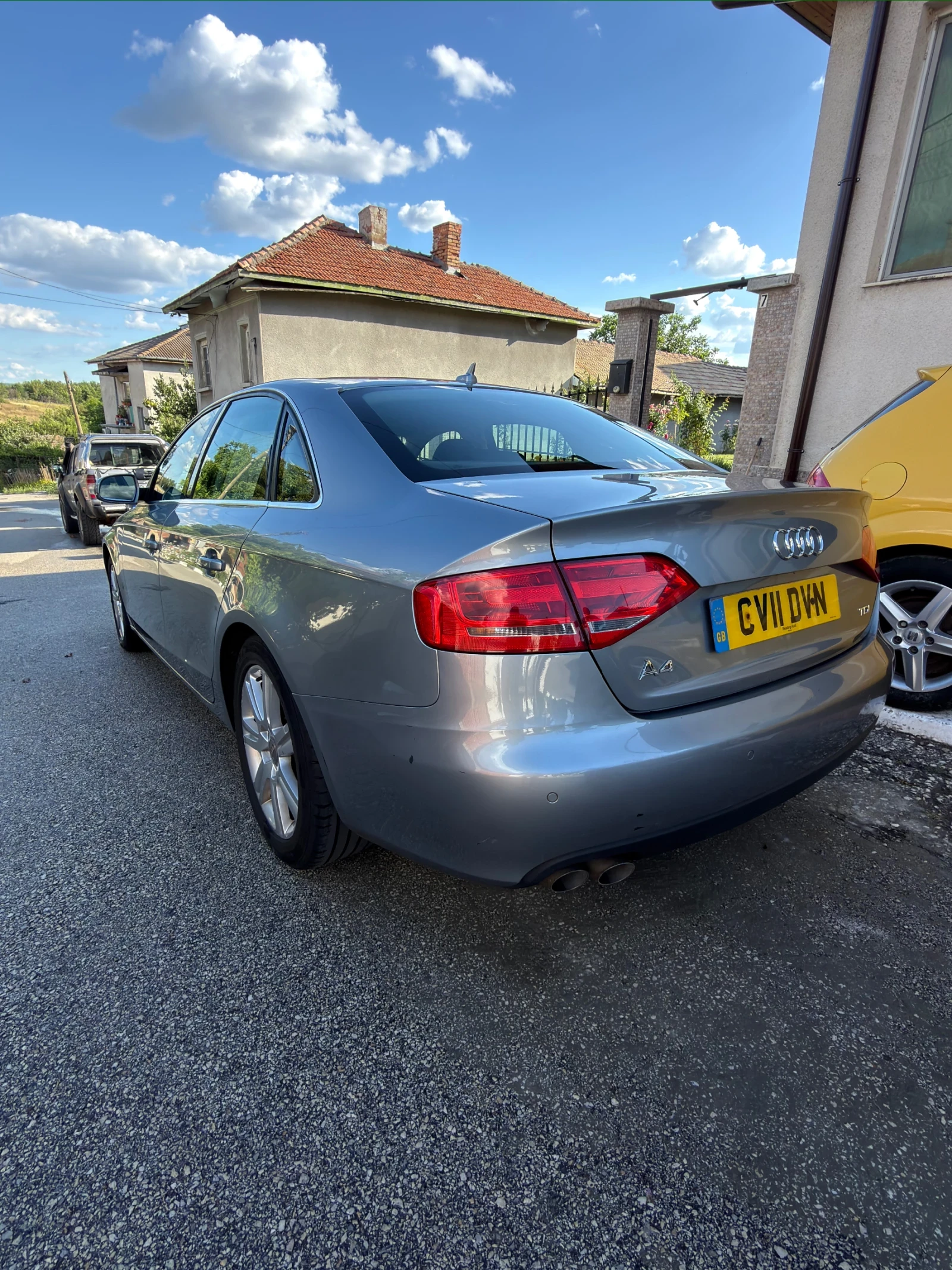 Audi A4, снимка 5 - Автомобили и джипове - 55416518