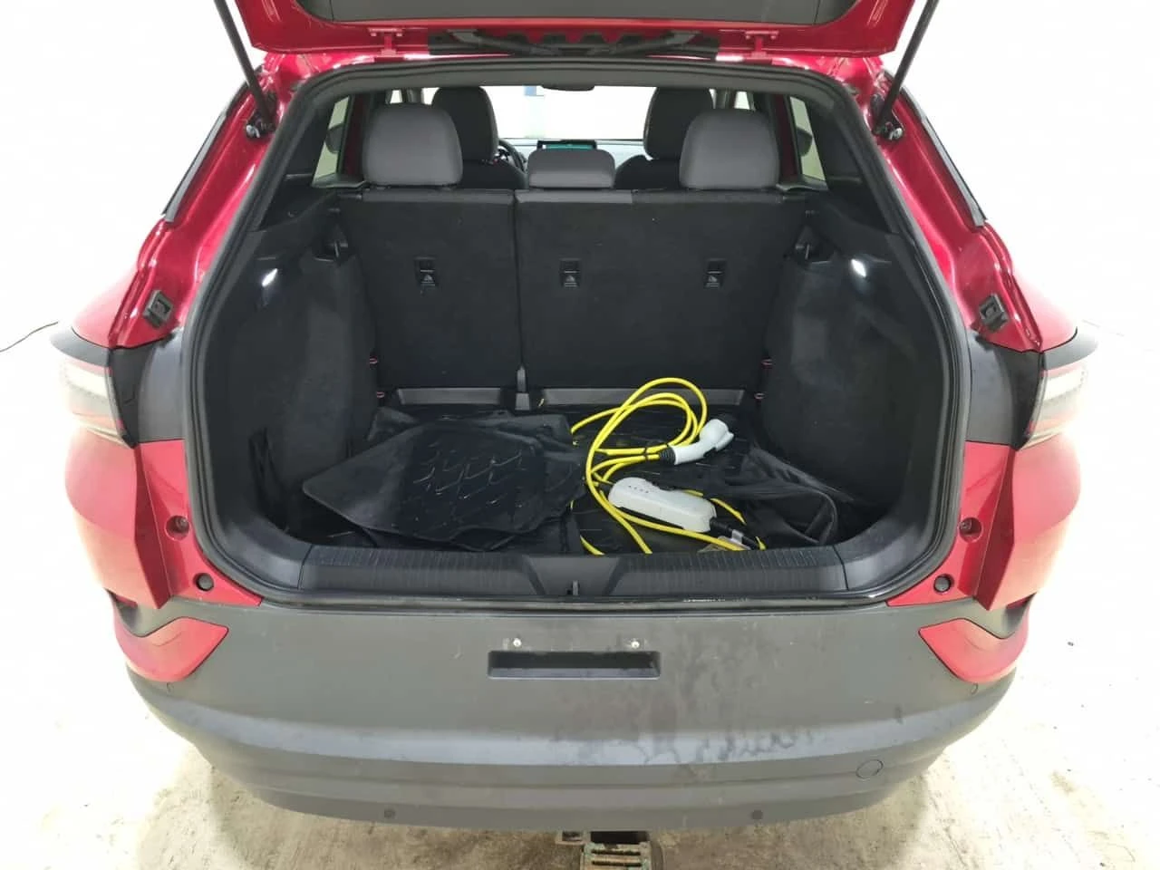 VW ID.4 PRO/CARFAX/AWD/ФИНАНСИРАНЕ, снимка 15 - Автомобили и джипове - 55543449
