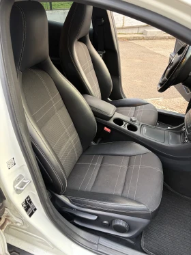 Mercedes-Benz GLA 220, снимка 12