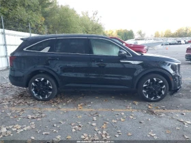 Kia Sorento SX* ПОДГРЕВ* ОБДУХВАНЕ* PANORAMA - 38900 лв. / 19889.25 € - 24309168 8