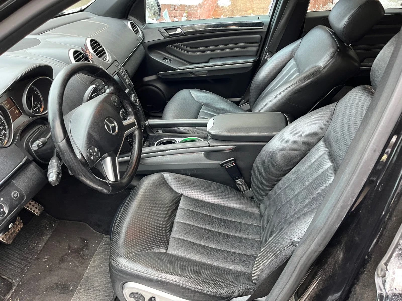 Mercedes-Benz ML 320, снимка 3 - Автомобили и джипове - 47456486