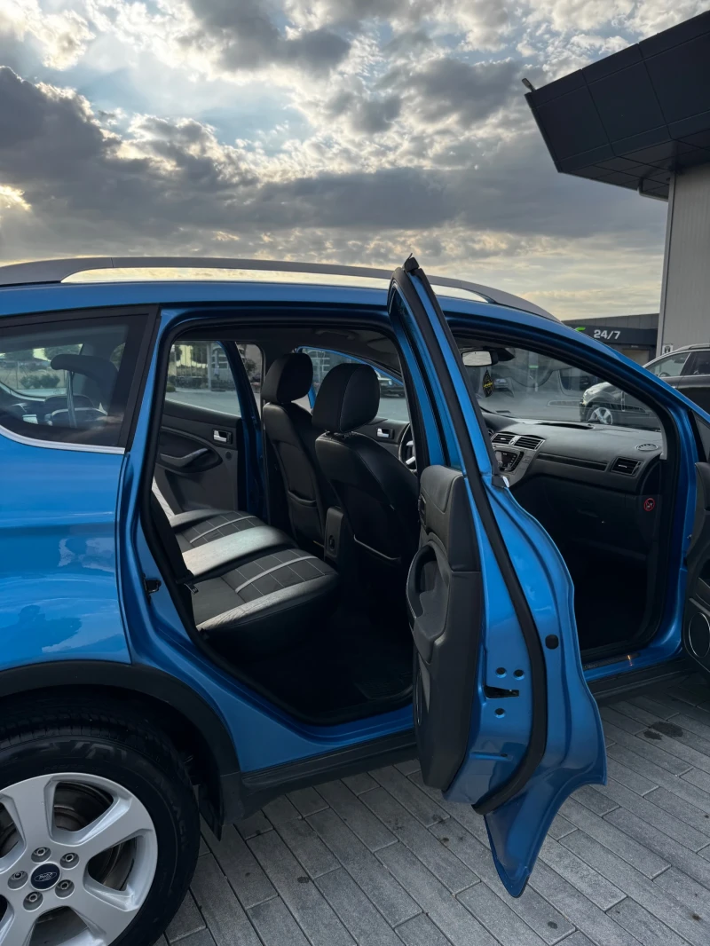 Ford Kuga, снимка 11 - Автомобили и джипове - 52457892