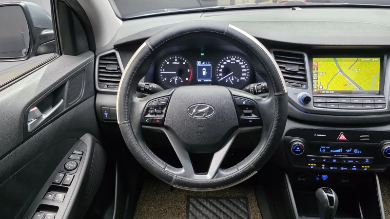 Hyundai Tucson 2.0 4WD MODERN autogeorge.com, снимка 12 - Автомобили и джипове - 51903285