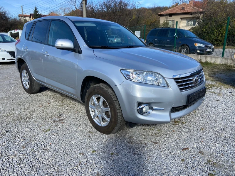 Toyota Rav4, снимка 3 - Автомобили и джипове - 52273785