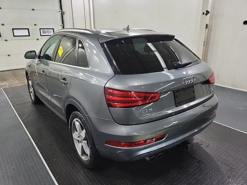 Audi Q3 * PROGRESSIV * CARFAX * БЕЗ ПЪРВОНАЧАЛНА ВНОСКА, снимка 6 - Автомобили и джипове - 52841663