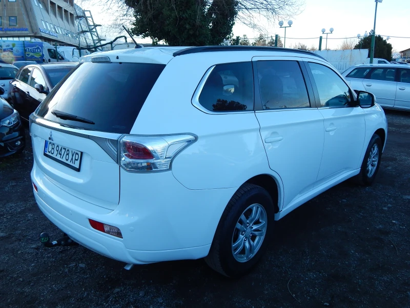 Mitsubishi Outlander 2.2DID* 4X4* , снимка 4 - Автомобили и джипове - 53131005