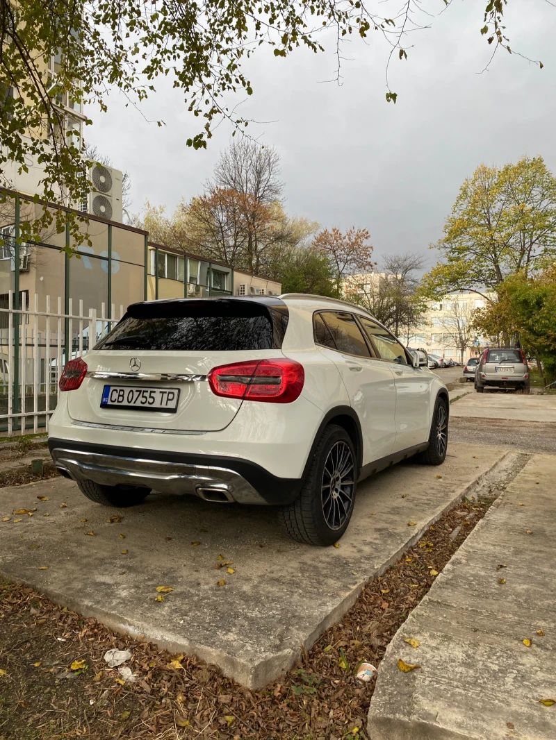 Mercedes-Benz GLA 220, снимка 3 - Автомобили и джипове - 53213240