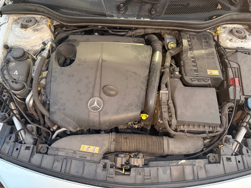 Mercedes-Benz GLA 220, снимка 14 - Автомобили и джипове - 53213240