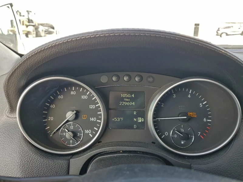 Mercedes-Benz GL 550 5.5l 4Matic, снимка 9 - Автомобили и джипове - 53252703