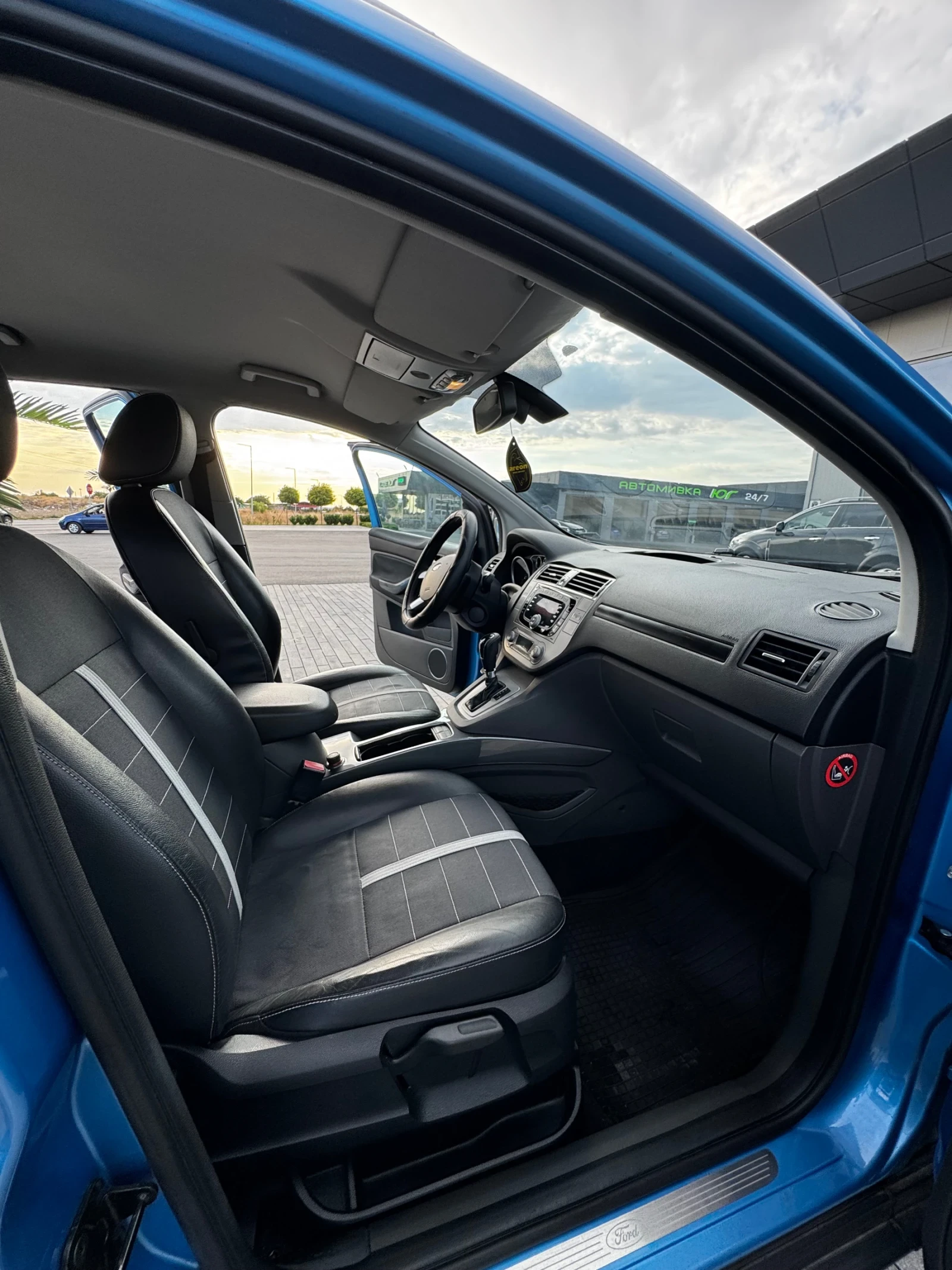 Ford Kuga  - изображение 9