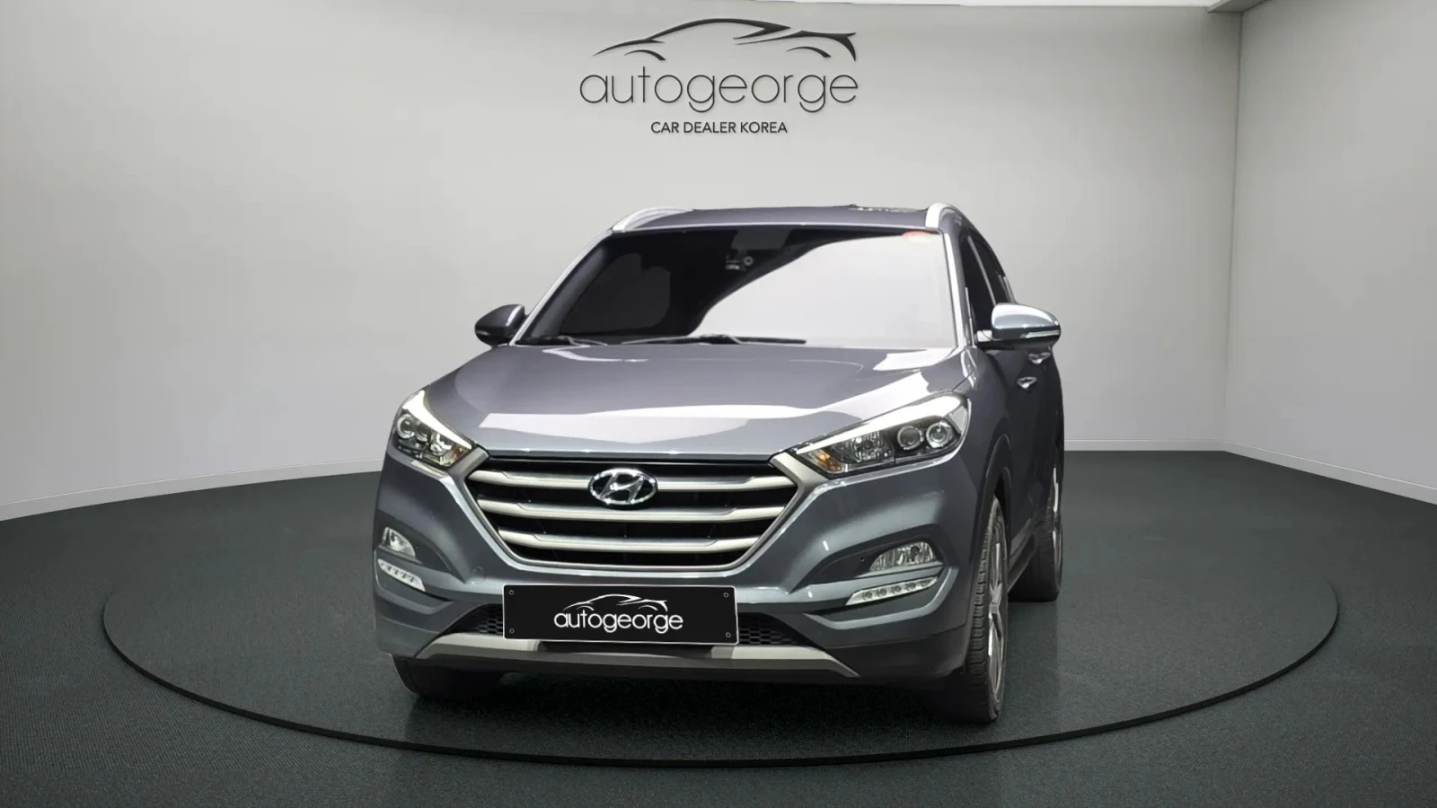 Hyundai Tucson 2.0 4WD MODERN - изображение 3