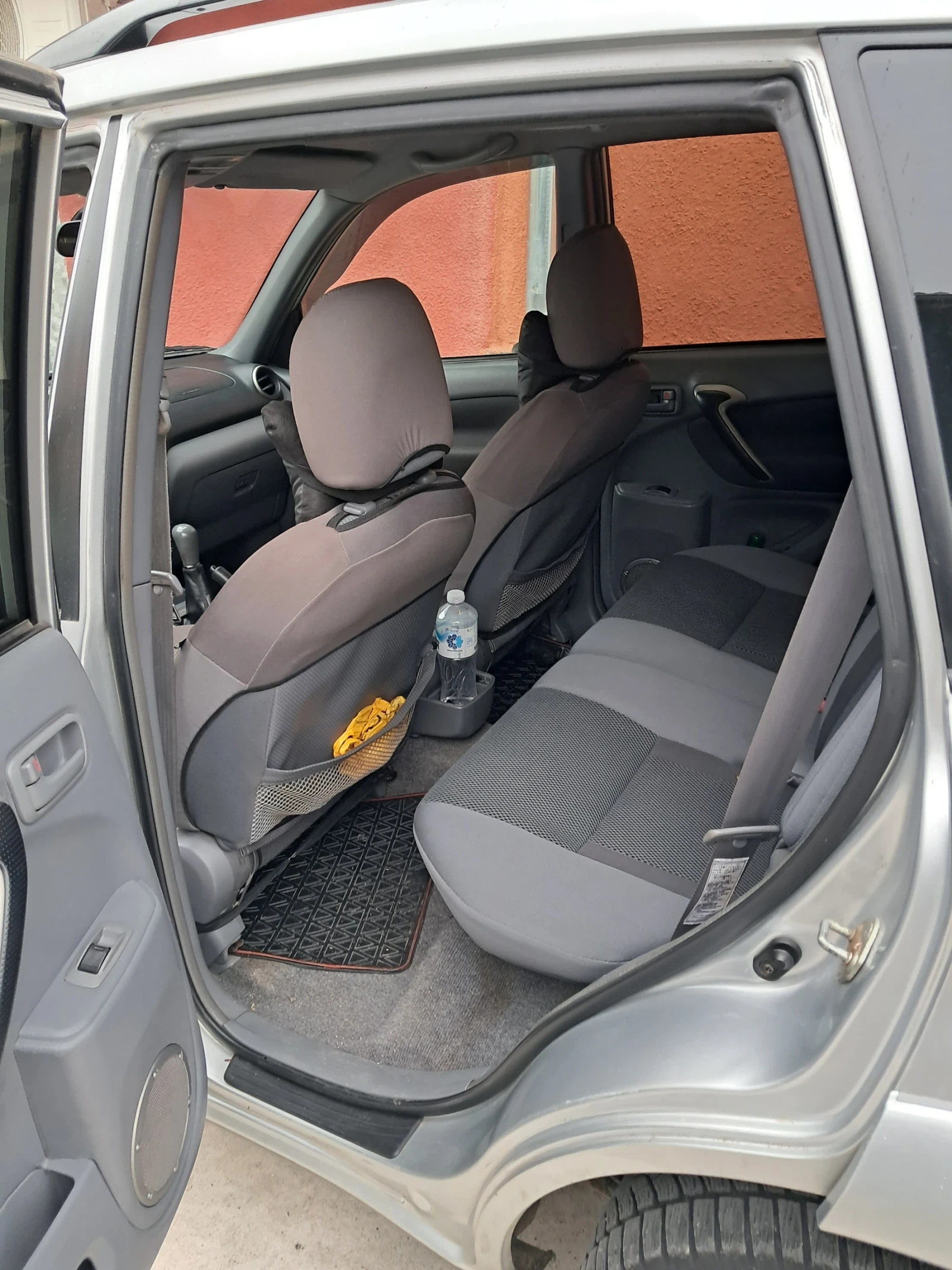 Toyota Rav4  - изображение 8