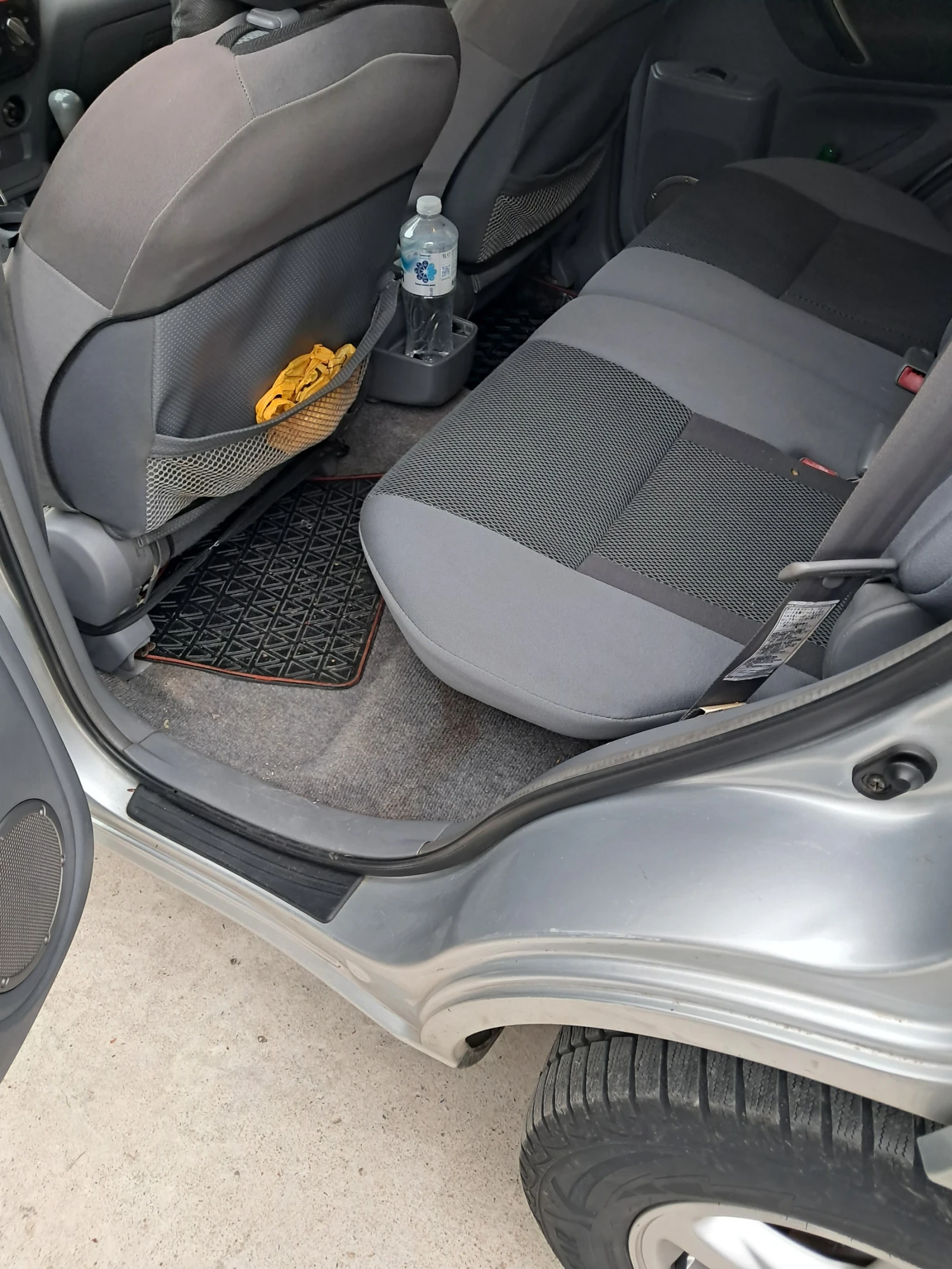 Toyota Rav4  - изображение 7