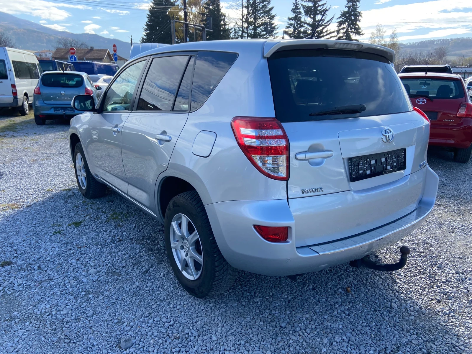 Toyota Rav4  - изображение 7