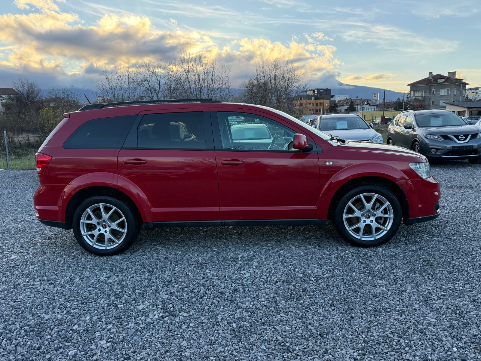 Fiat Freemont 2.0JTD(170кс)7места/Навигация/Безключов достъп/EU5 - изображение 4