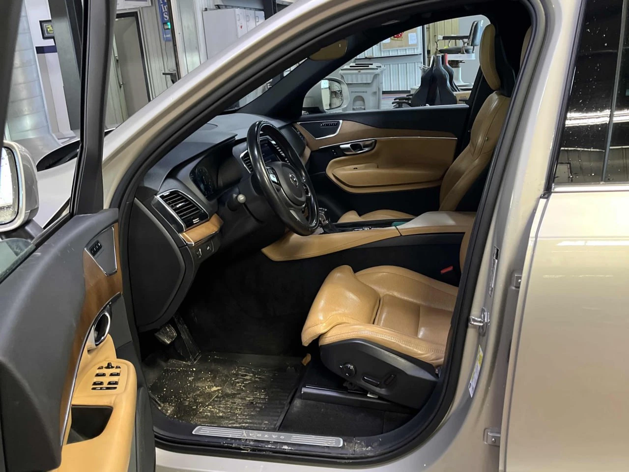 Volvo Xc90 INSCRIPTION/HUD/PANO/LANE DEPARTURE/BLIND SPOT/B&W - изображение 8