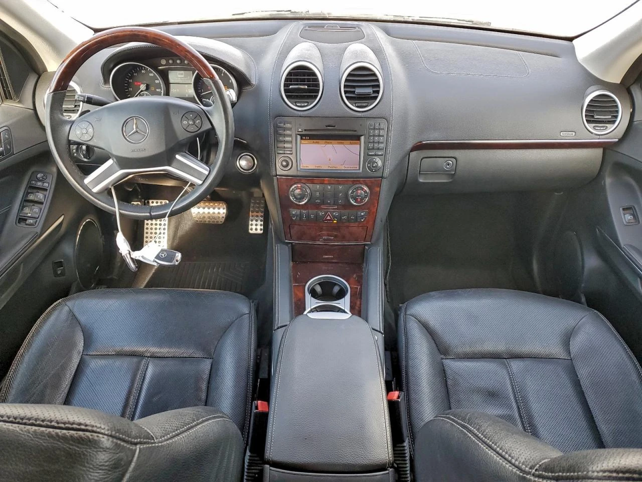 Mercedes-Benz GL 550 5.5l 4Matic - изображение 8