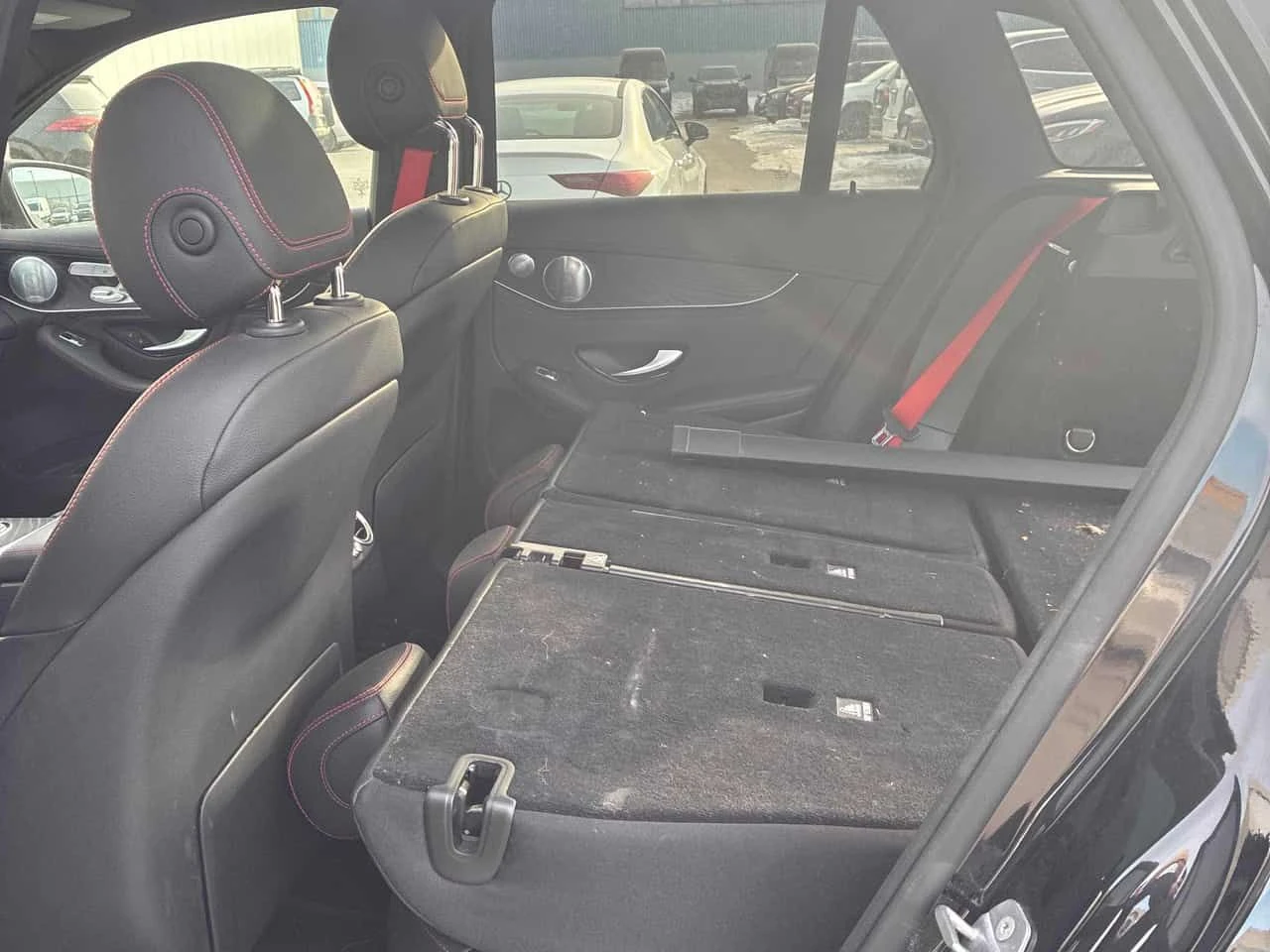 Mercedes-Benz GLC 43 AMG 4MATIC* DISTRONIC* BURMESTER* 360КАМЕРИ* , снимка 13 - Автомобили и джипове - 53749401