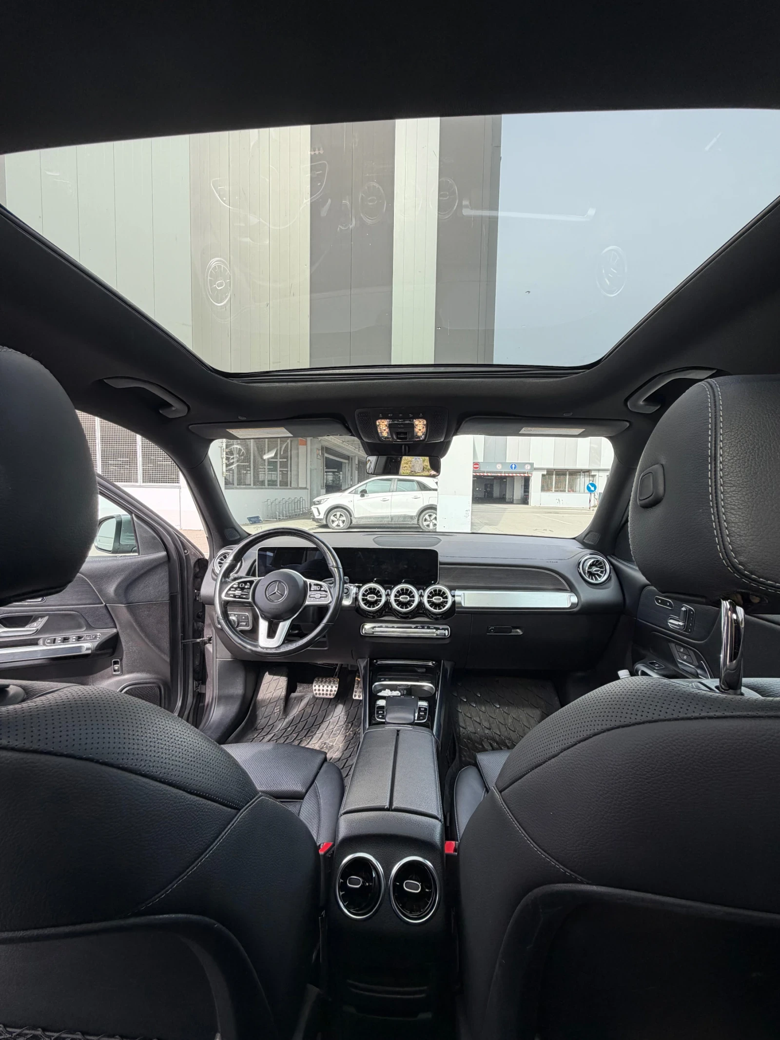 Mercedes-Benz GLB 250 4MATIC AMG PACKAGE | Mobile.bg � ����������� 14