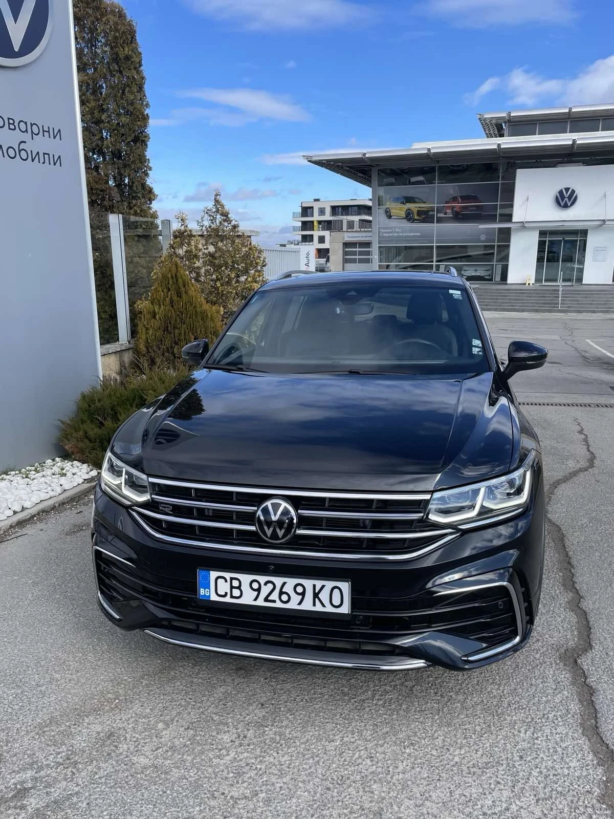 VW Tiguan R-line 13 000 km, снимка 5 - Автомобили и джипове - 54592683