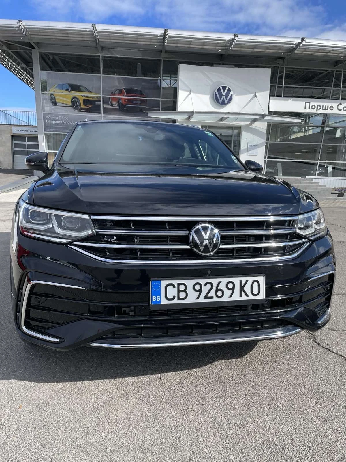 VW Tiguan R-line 13 000 km, снимка 12 - Автомобили и джипове - 54592683