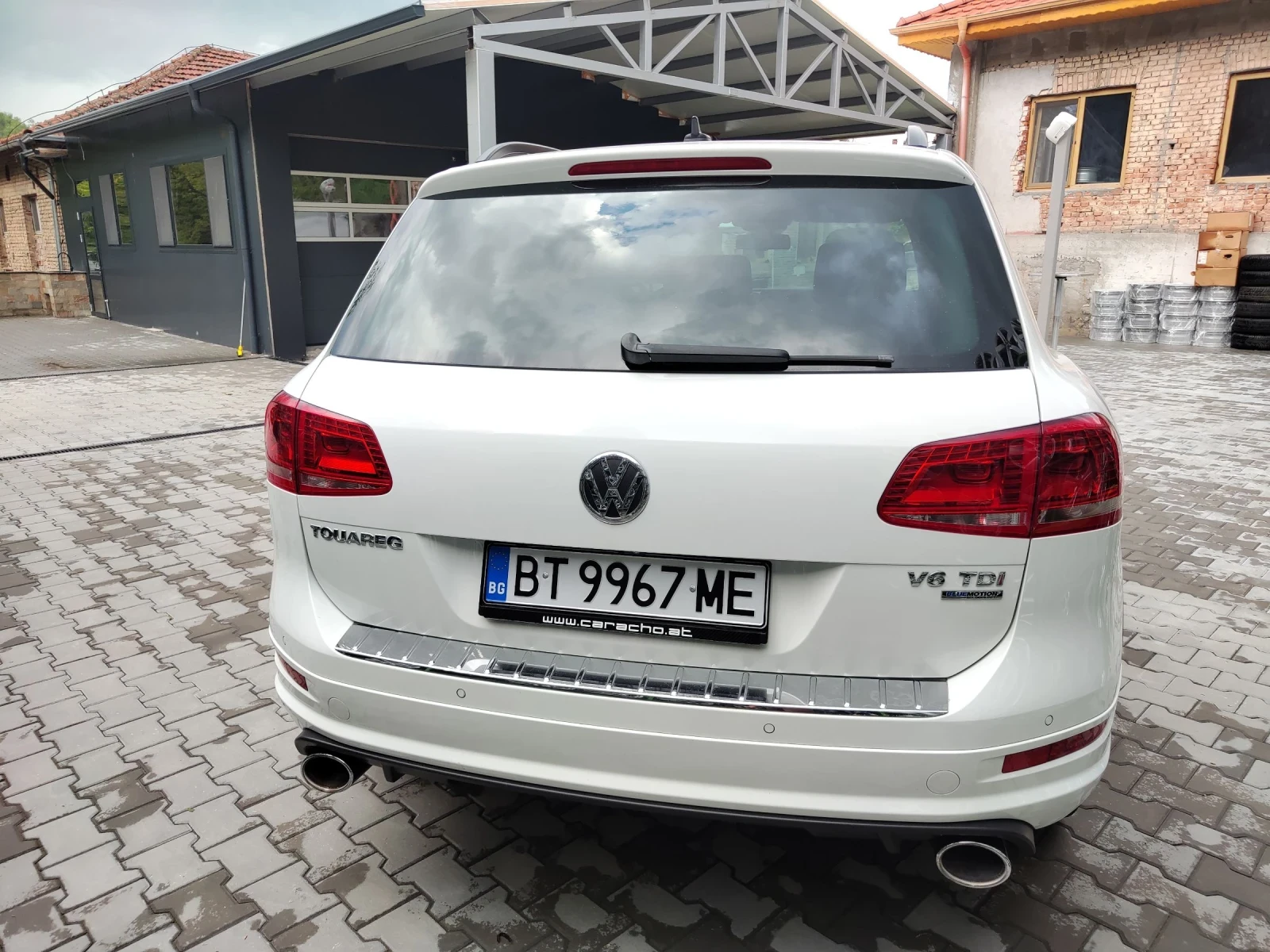 VW Touareg 3.0 TDI Exclusive , снимка 3 - Автомобили и джипове - 54729702